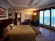 Le Meridien Mina Seyahi Beach Resort & Marina 5*